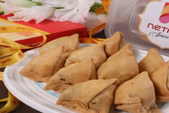 MEWA SAMOSA