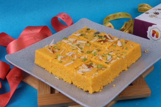 KESARIYA BARFI